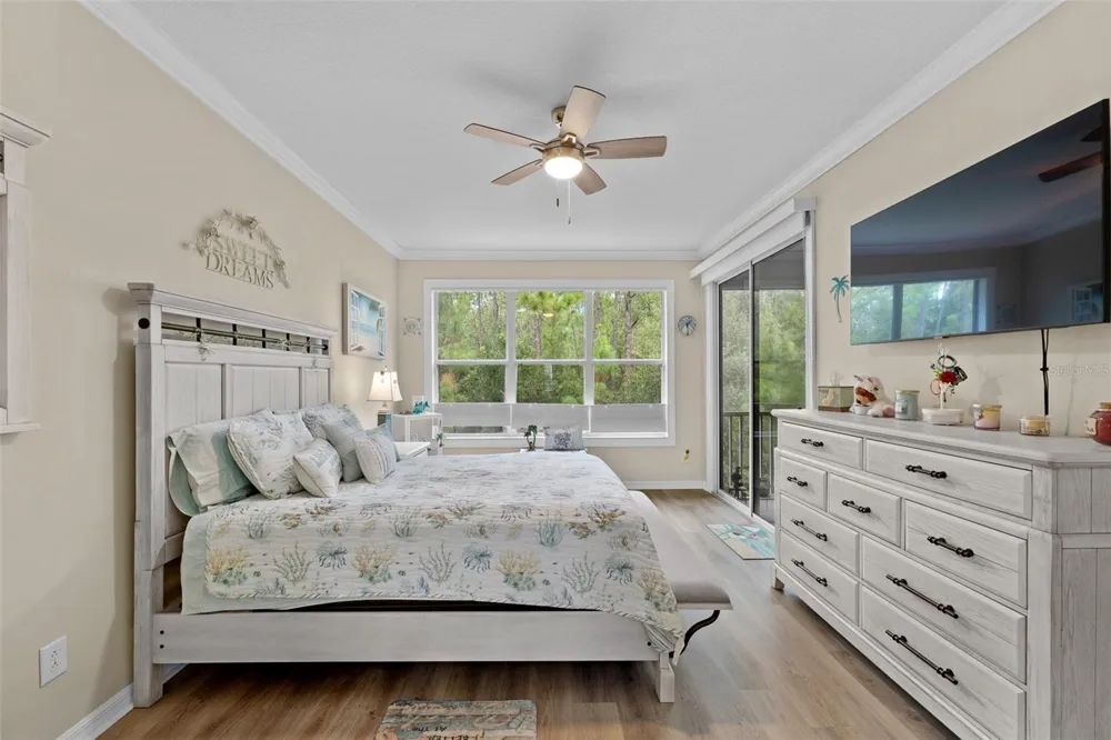 12612 SILVERDALE STREET Tampa, FL 33626