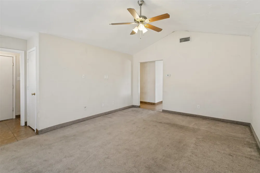 8913 Wilbur Street White Settlement, TX 76108