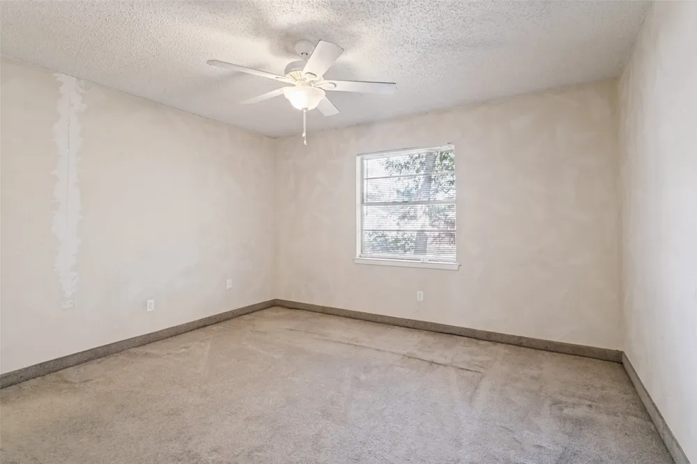 8913 Wilbur Street White Settlement, TX 76108