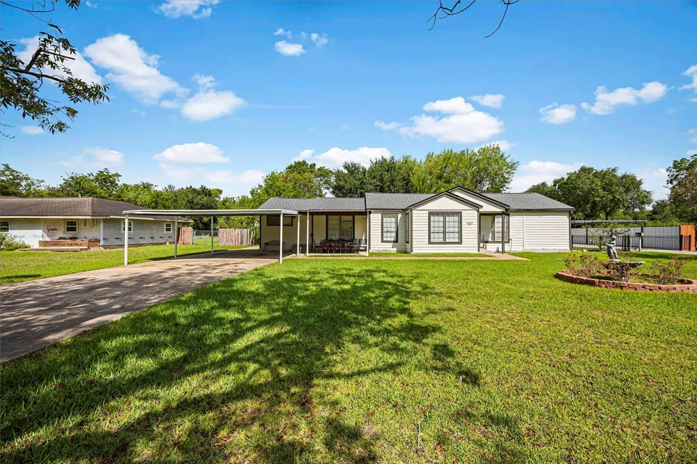 7221 Evans Street Houston, TX 77061