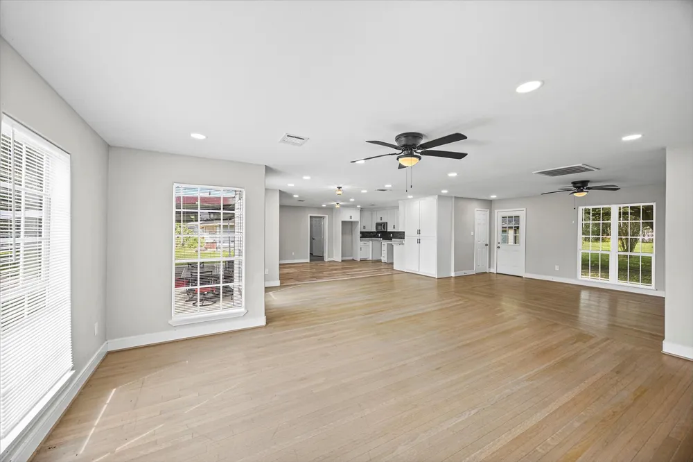 7221 Evans Street Houston, TX 77061