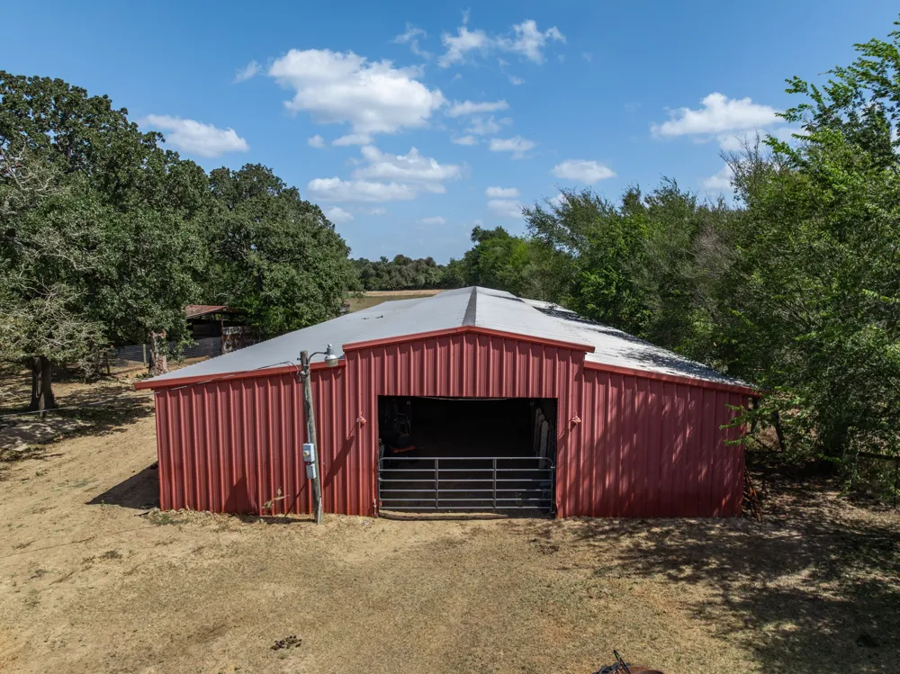 9488 Fm 937 Thornton, TX 77865