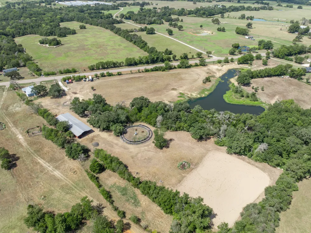 9488 Fm 937 Thornton, TX 77865