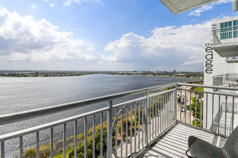 300 S Australian Avenue #1512