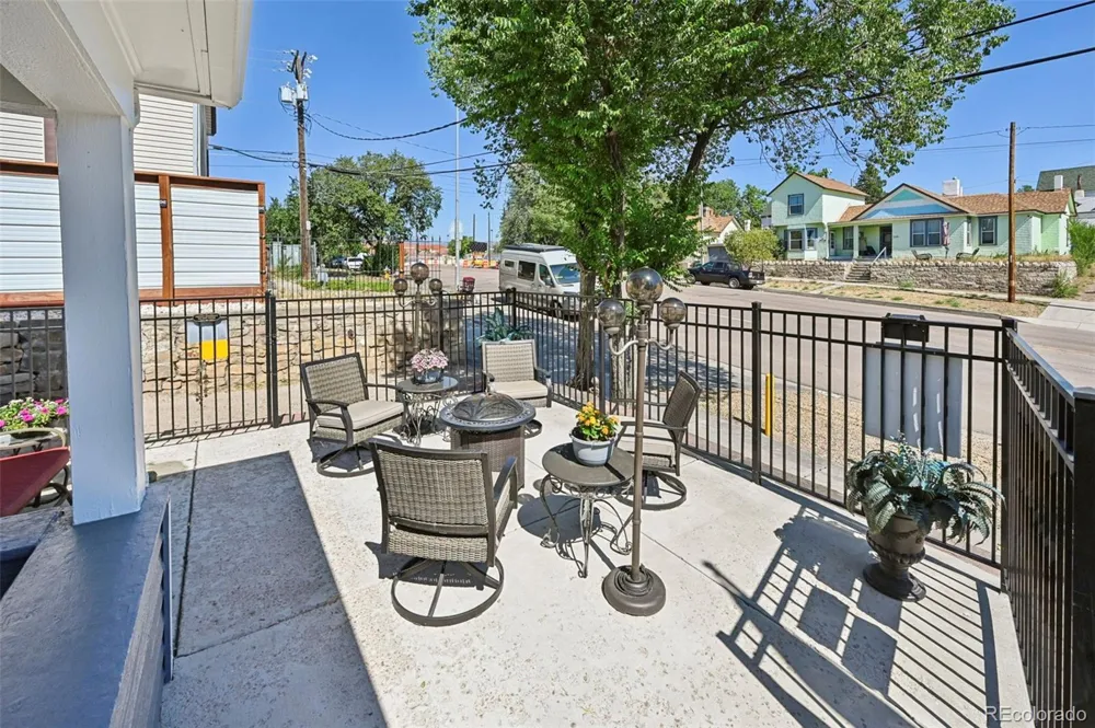 323 E Boulder Street Colorado Springs, CO 80903