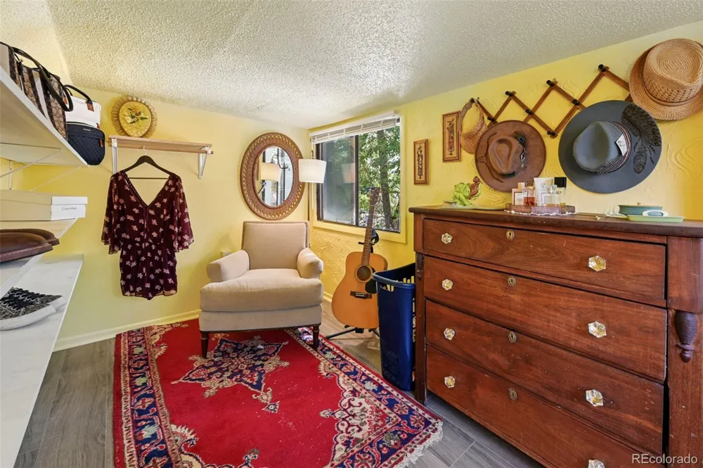 323 E Boulder Street Colorado Springs, CO 80903