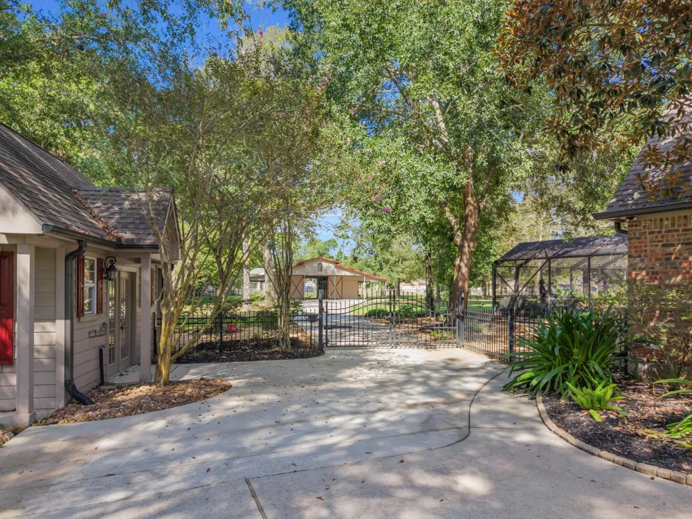 28510 Yonder Way Houston, TX 77336