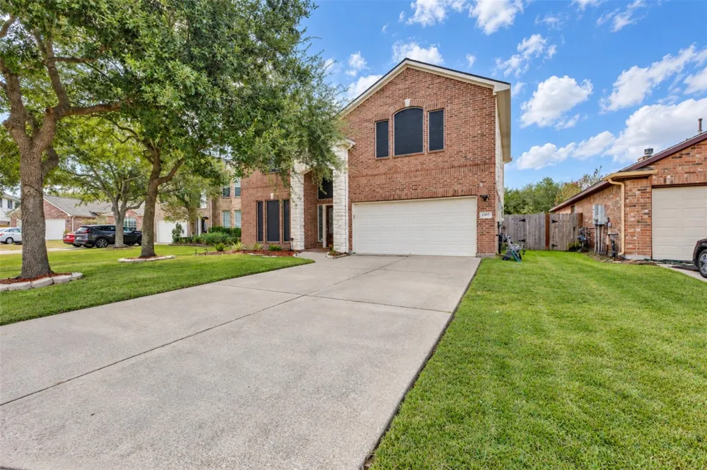 2303 Megellan Point Ln Lane Pearland, TX 77584