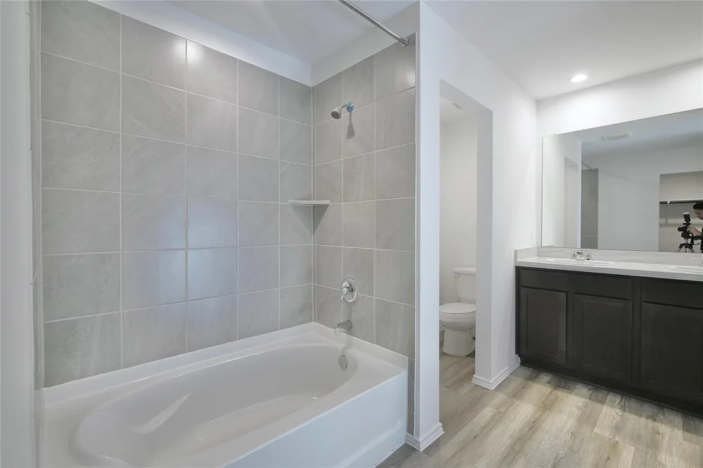 16839 Sangiovese Drive Houston, TX 77090
