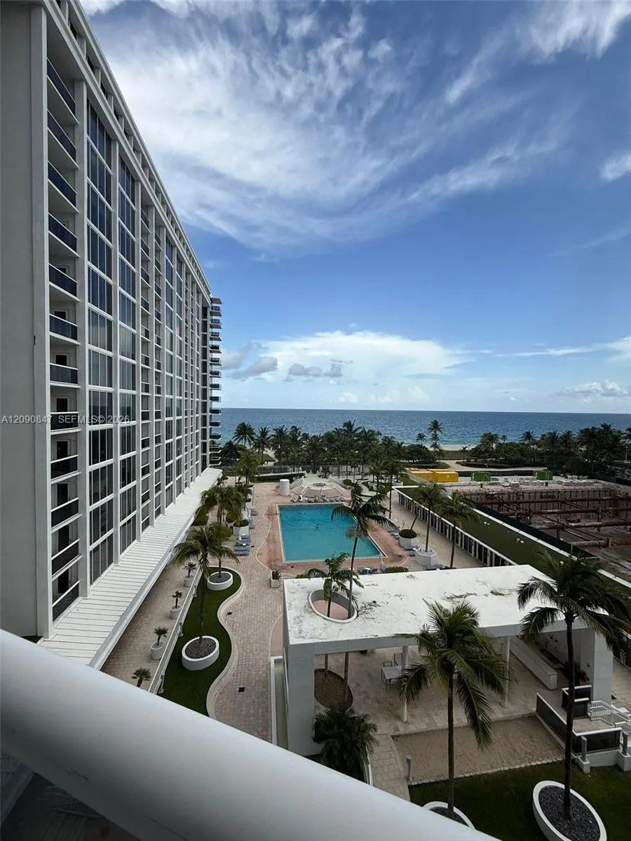 10275 Collins Ave #619 Bal Harbour, FL 33154