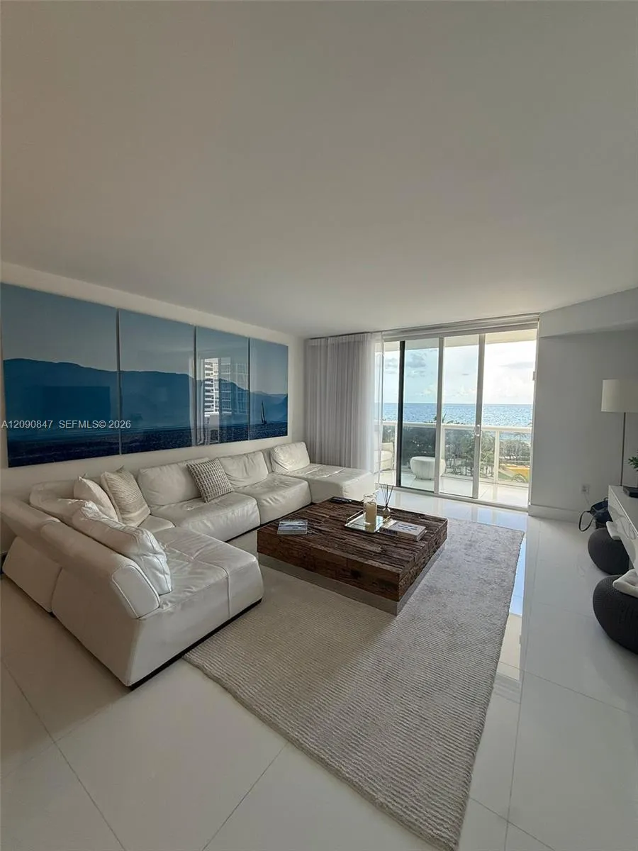 10275 Collins Ave #619 Bal Harbour, FL 33154