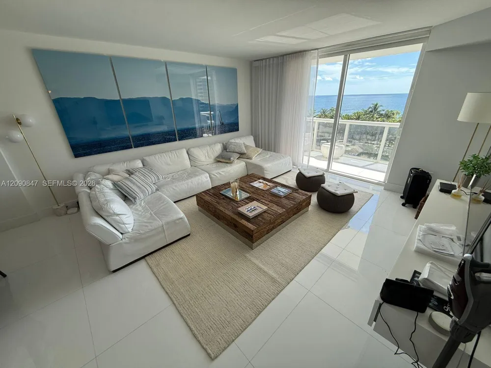 10275 Collins Ave #619 Bal Harbour, FL 33154