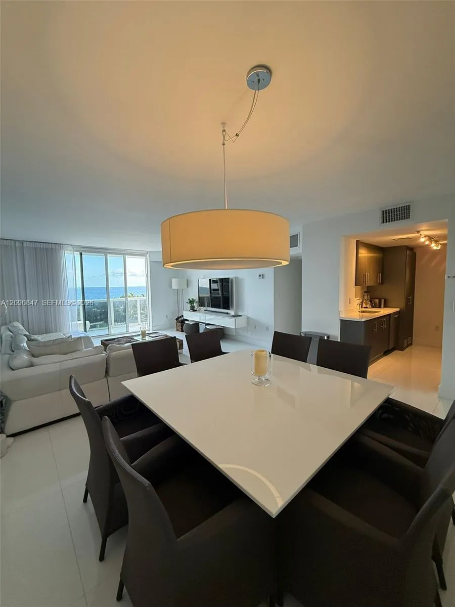 10275 Collins Ave #619 Bal Harbour, FL 33154