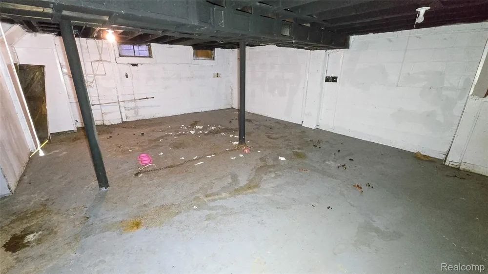 8543 Mark Twain Street Detroit City, MI 48228