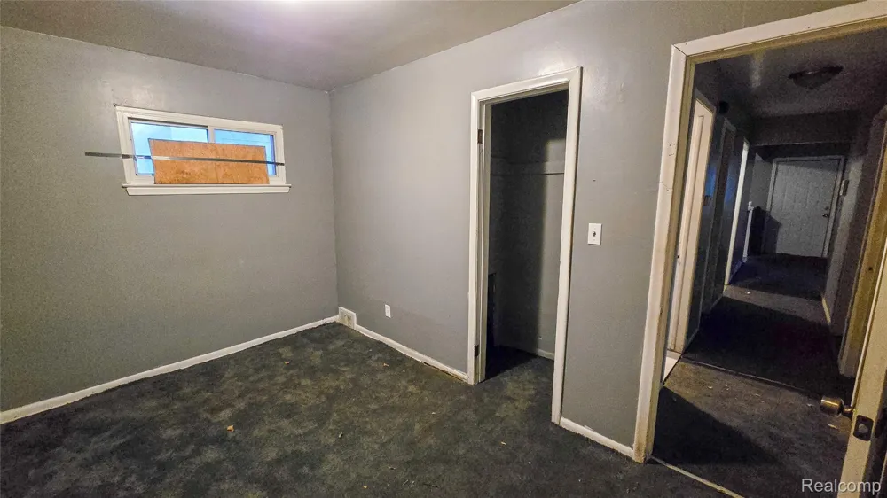 8543 Mark Twain Street Detroit City, MI 48228