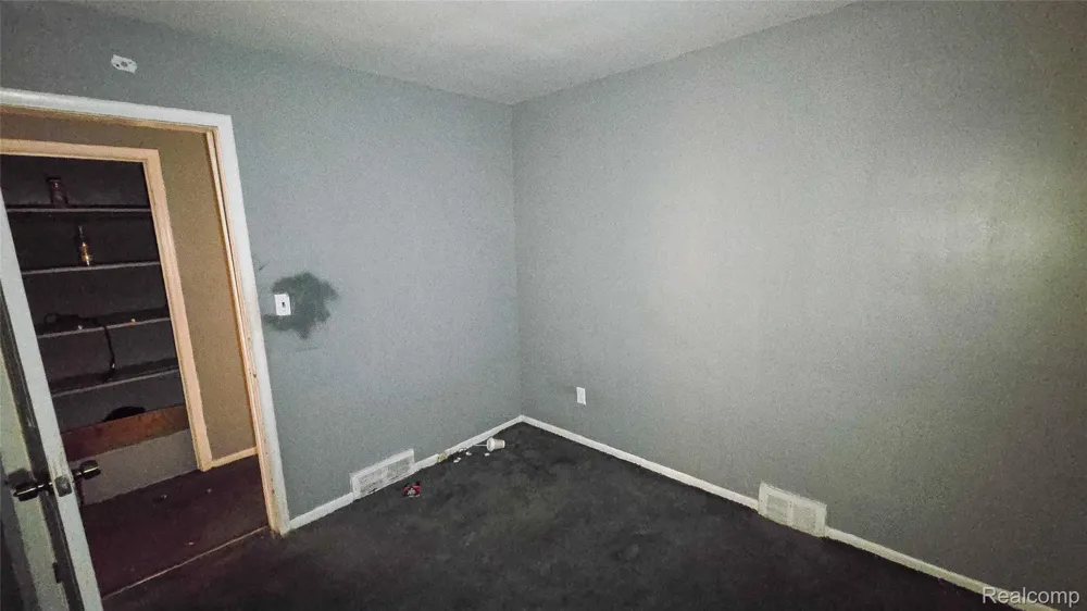 8543 Mark Twain Street Detroit City, MI 48228