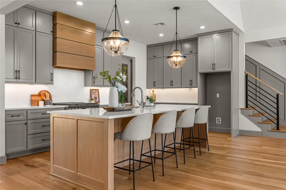 6275 quail cove Circle Owasso, OK 74055