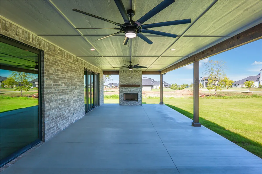 6275 quail cove Circle Owasso, OK 74055