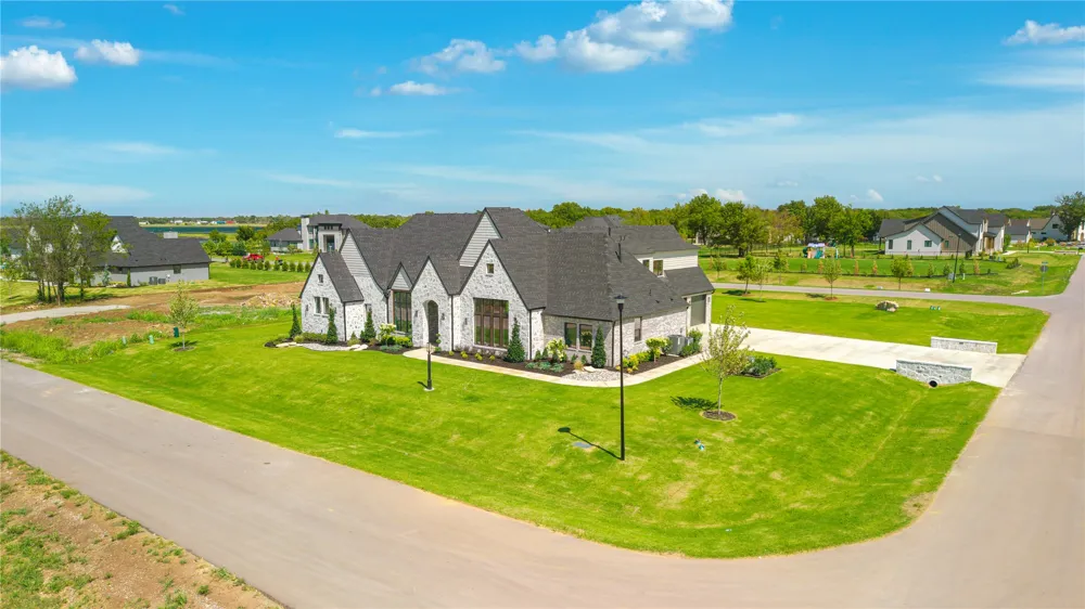 6275 quail cove Circle Owasso, OK 74055