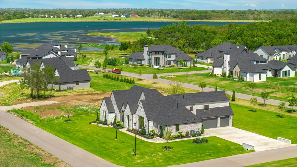 6275 quail cove Circle Owasso, OK 74055