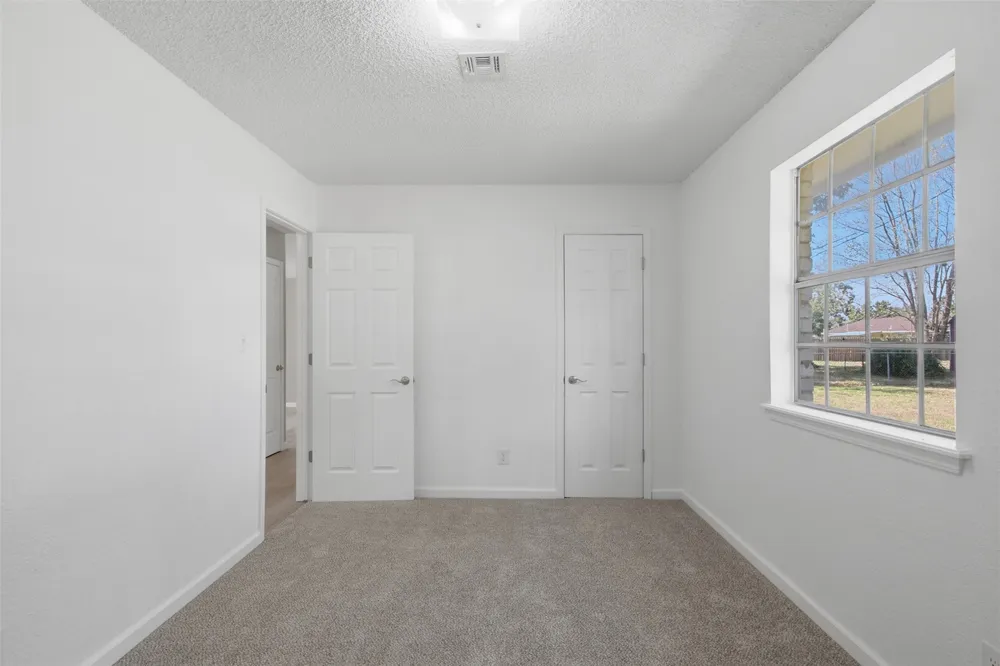 1314 W Clyde Avenue Vinita, OK 74301