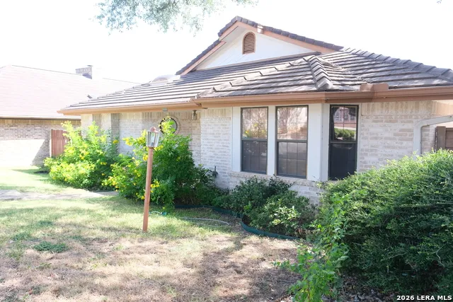 6006 SHADY CREEK Windcrest, TX 78239