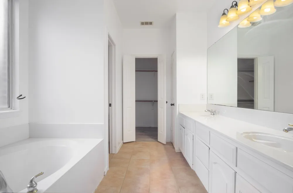 4704 Carolina Trace Trail Fort Worth, TX 76244