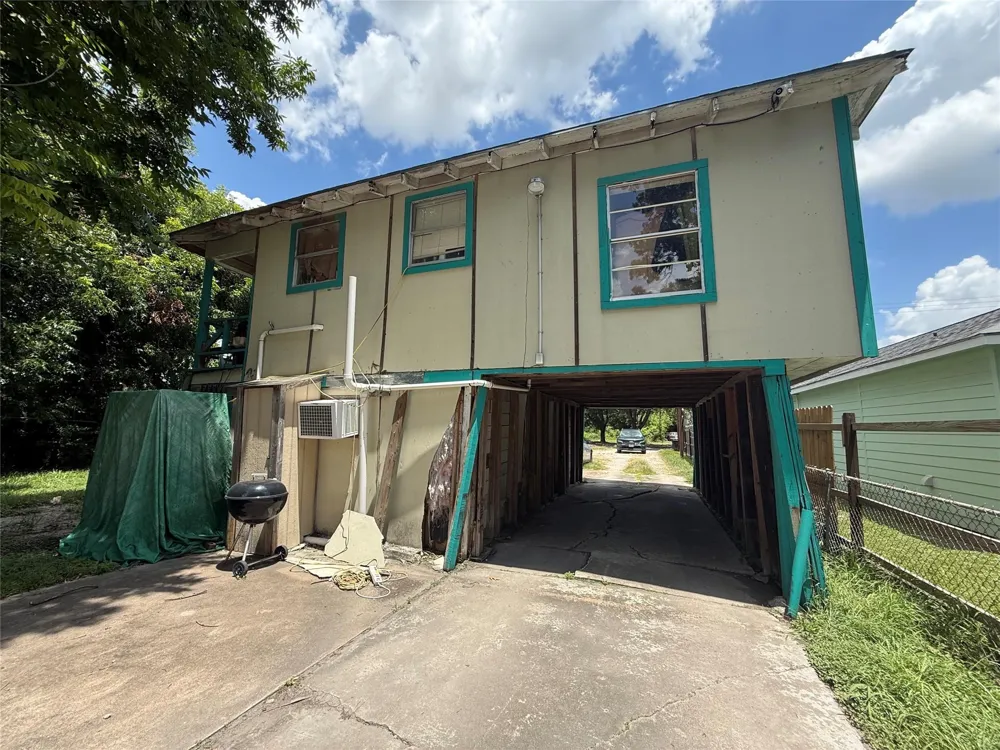 4406 Cavalcade Street Houston, TX 77026