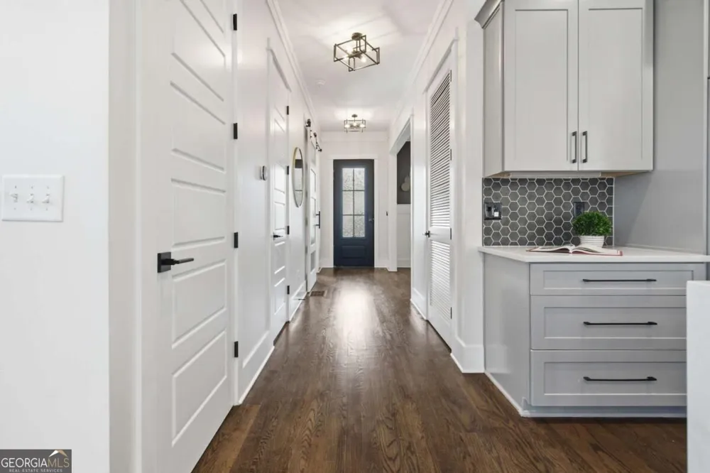 2876 Alexa AVE SE Atlanta, GA 30317