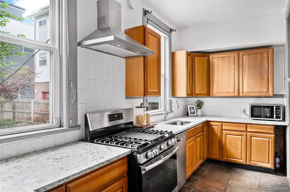 1938 W 34th Avenue Denver, CO 80211