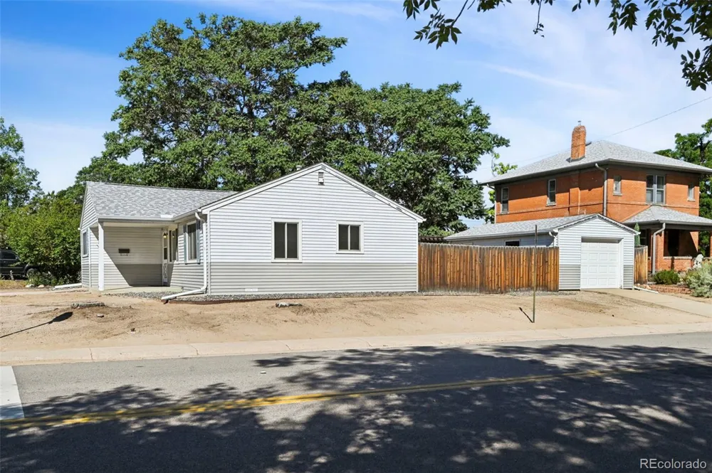 2001 W 46th Avenue Denver, CO 80211