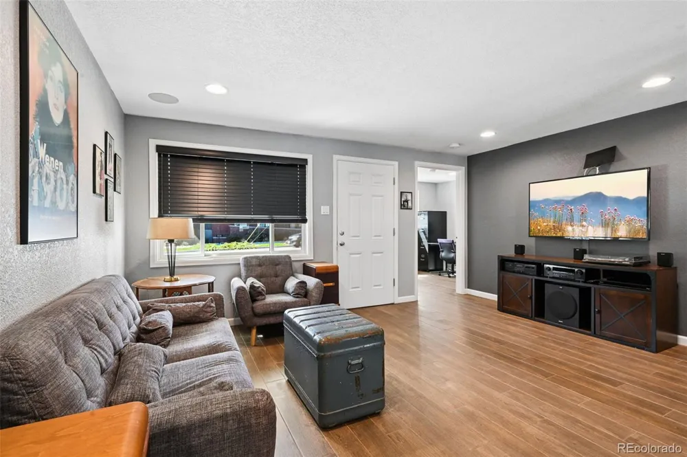 2001 W 46th Avenue Denver, CO 80211
