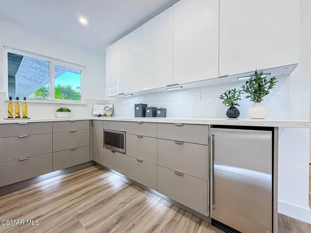 4627 Willens Avenue Woodland Hills, CA 91364