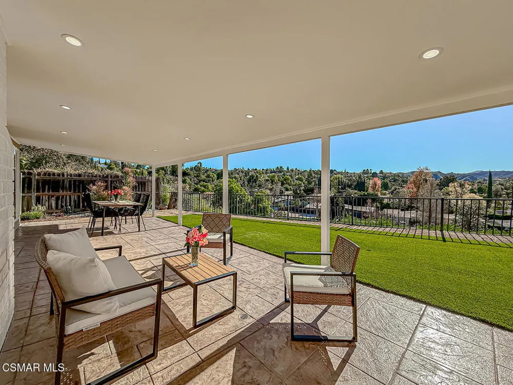 4627 Willens Avenue Woodland Hills, CA 91364