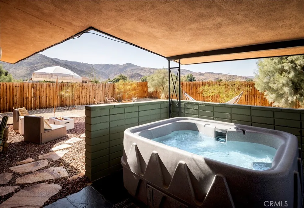6610 Alpine 29 Palms, CA 92277