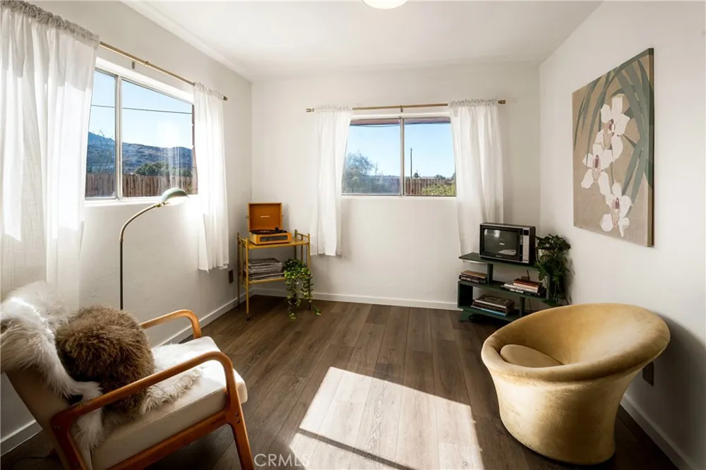 6610 Alpine 29 Palms, CA 92277