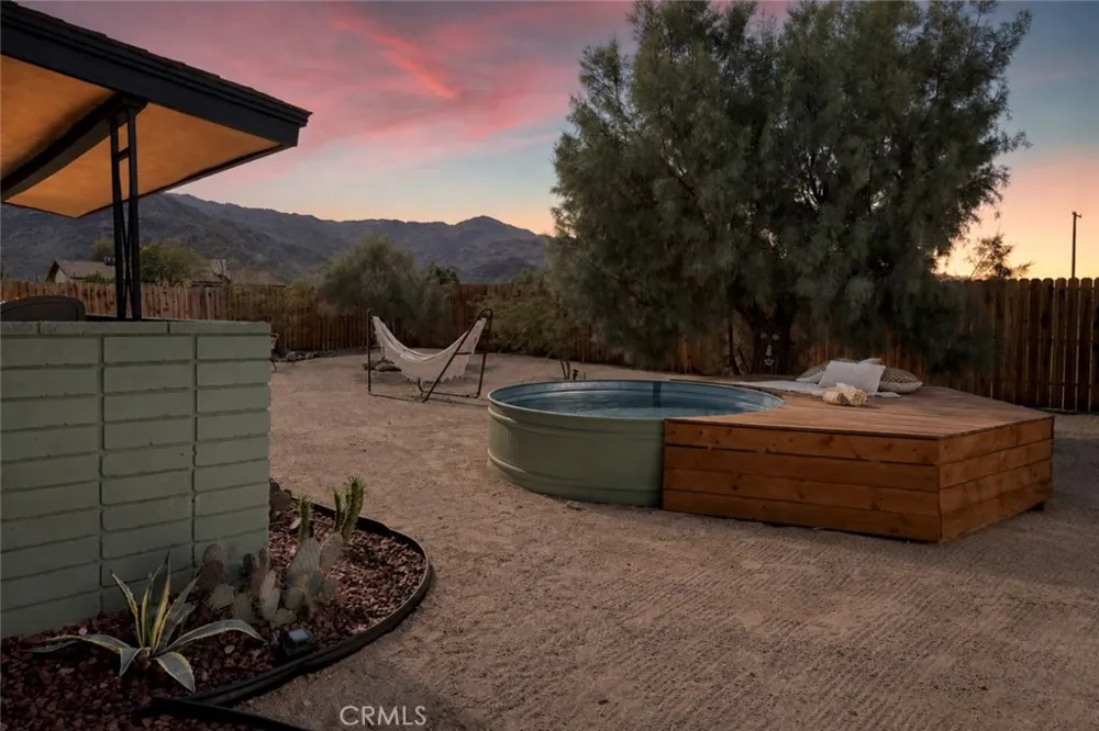 6610 Alpine 29 Palms, CA 92277