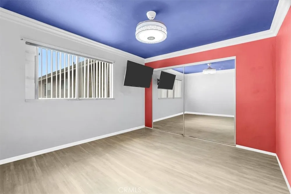 232 W 11th #3 San Pedro, CA 90731
