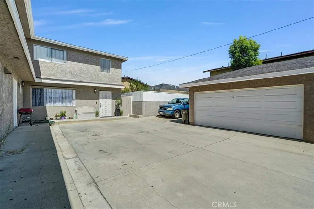 232 W 11th #3 San Pedro, CA 90731