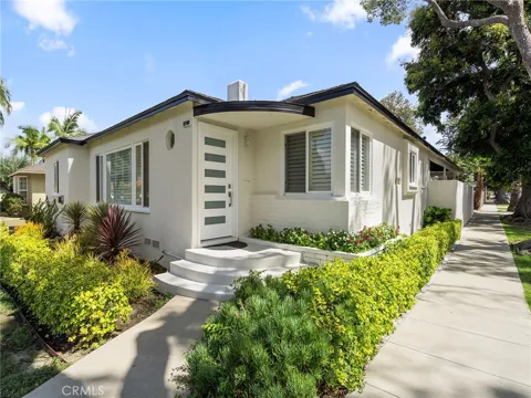 2700 Eucalyptus Avenue