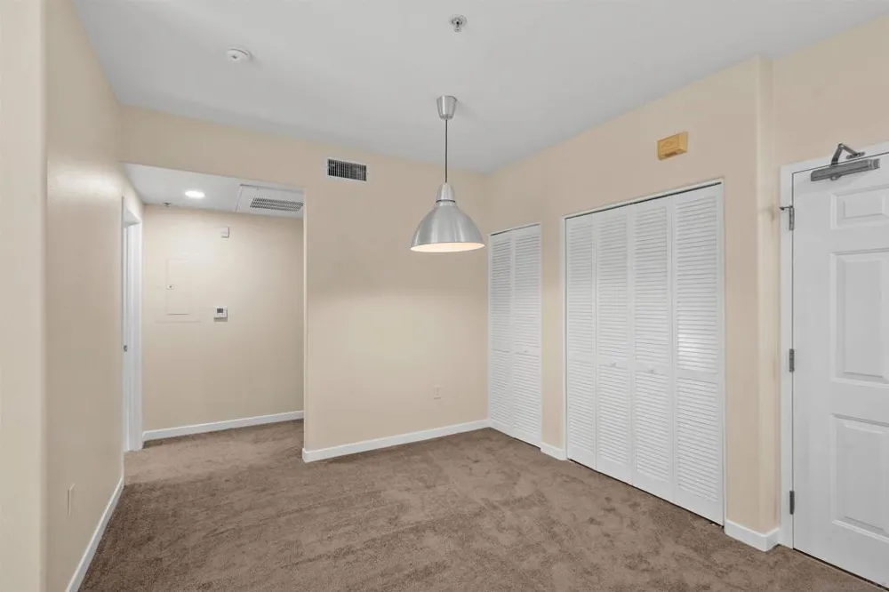 1501 Front #204 San Diego, CA 92101