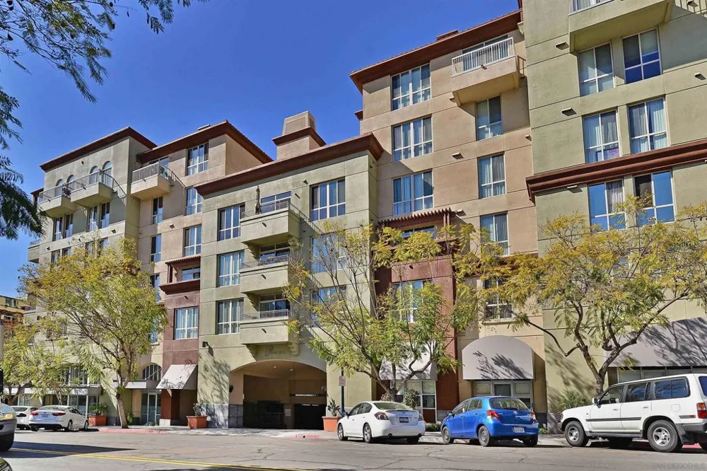 1501 Front #204 San Diego, CA 92101