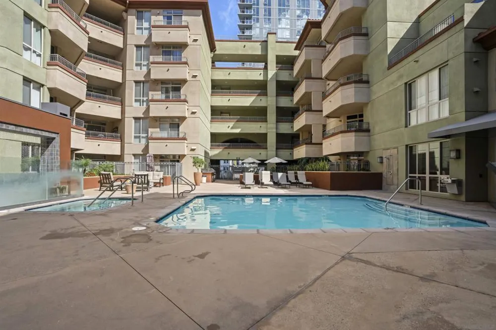 1501 Front #204 San Diego, CA 92101