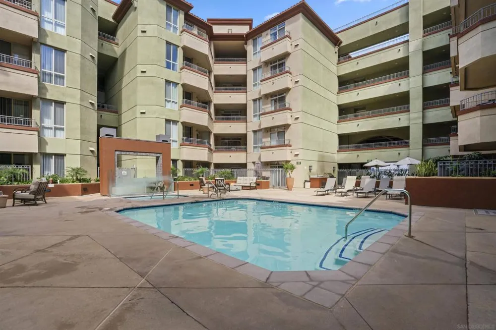 1501 Front #204 San Diego, CA 92101