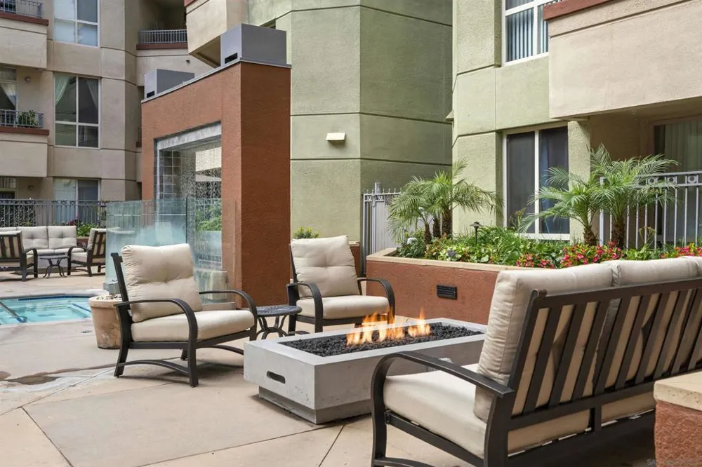1501 Front #204 San Diego, CA 92101