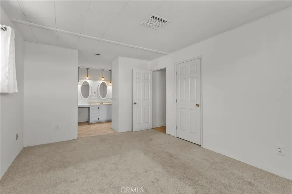 4000 Pierce Street #258 Riverside, CA 92505