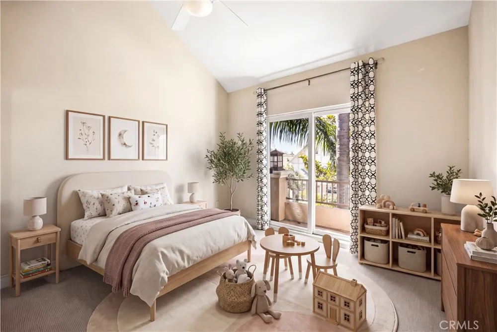 1740 S Westgate Los Angeles, CA 90025