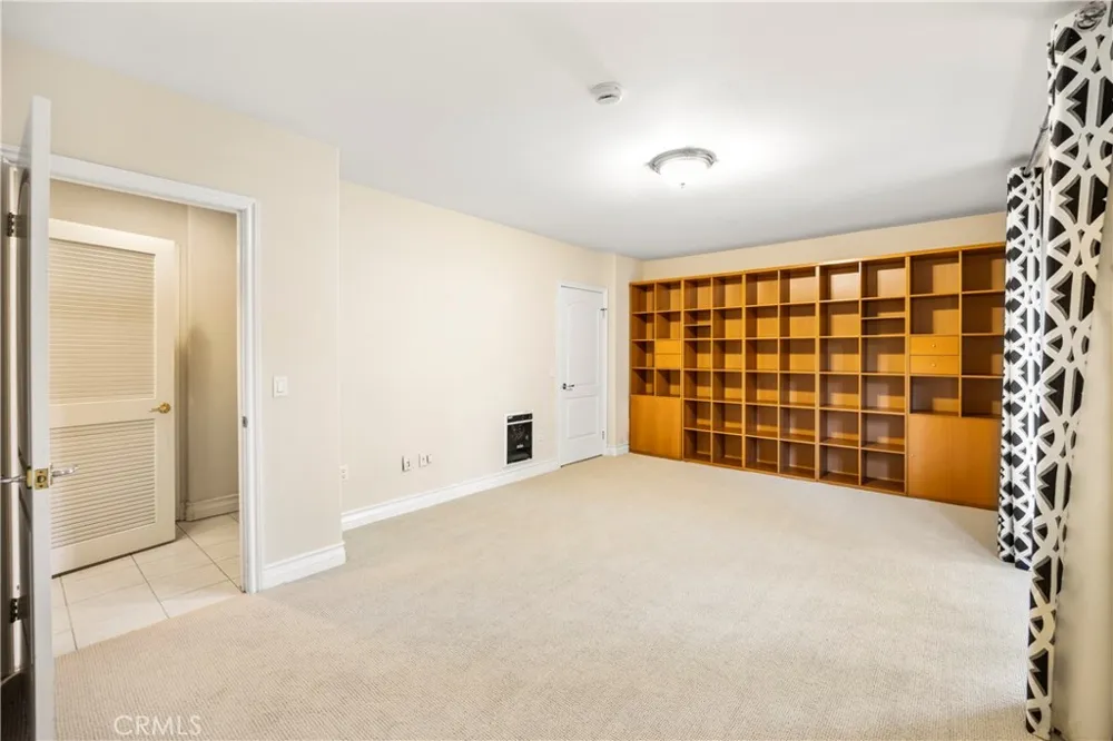 1740 S Westgate Los Angeles, CA 90025