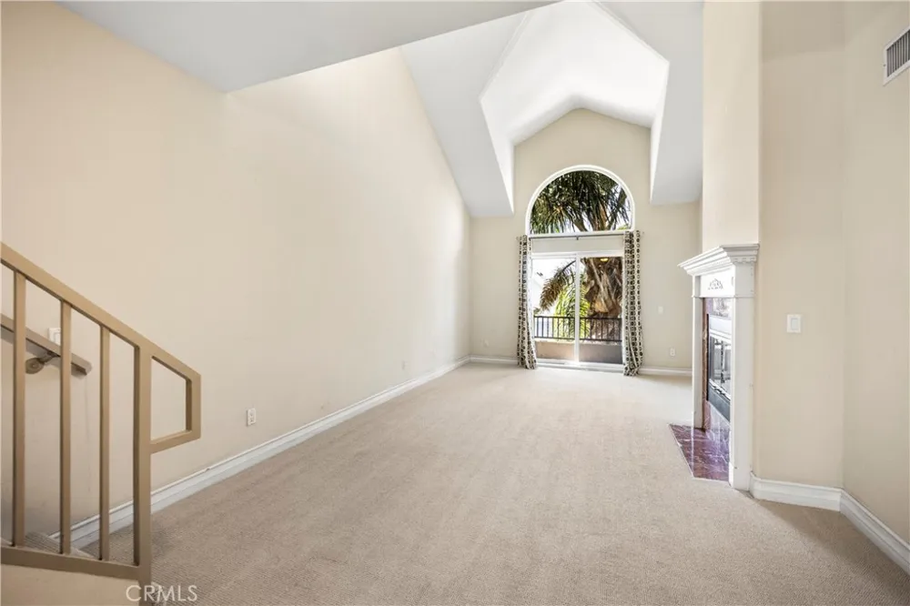 1740 S Westgate Los Angeles, CA 90025