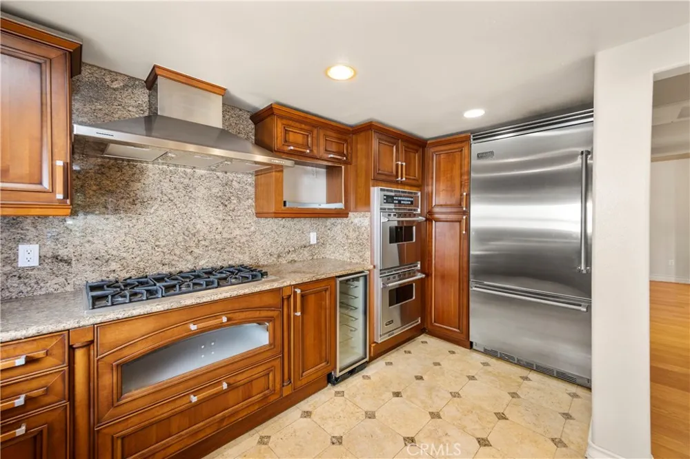 1740 S Westgate Los Angeles, CA 90025